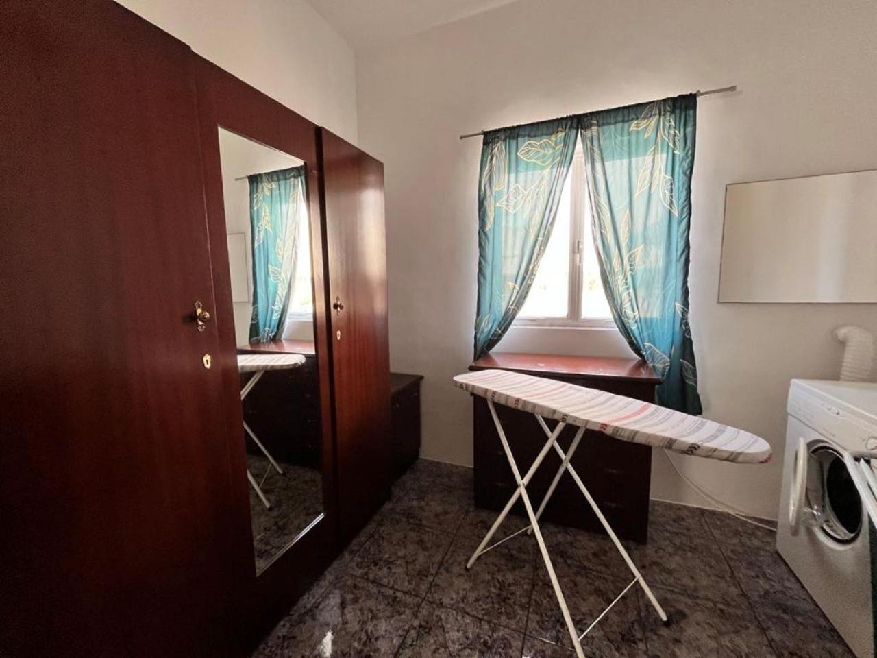 Birżebbuġa 2 Bedroom Appartment Birzebbugia מראה חיצוני תמונה